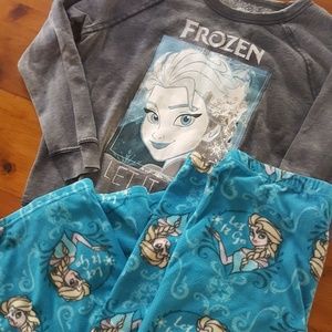 Womens Frozen by Disney pajamas