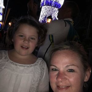 Meet your Posher, Nicole