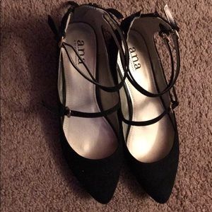 A.N.A Flats