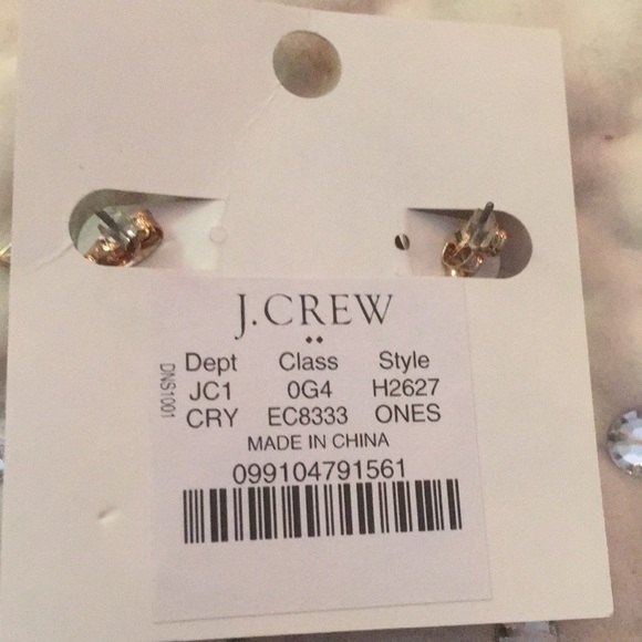 Sale! ❄️J.Crew Factory • pave triangle ear - Picture 4 of 4