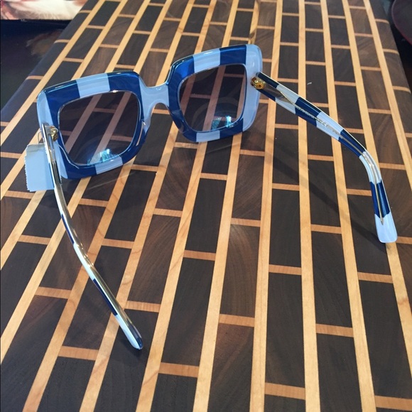 ✨DOLCE AND GABBANA✨ stripped square glasses - Picture 3 of 7