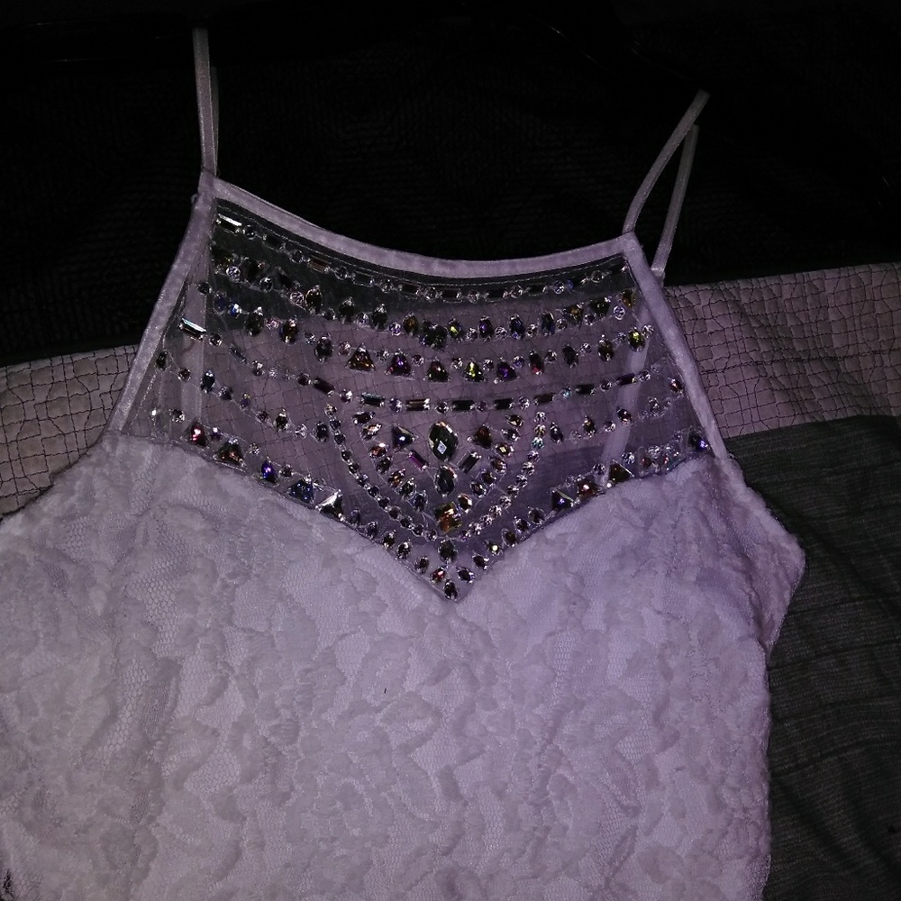 Bedazzled white body con dress 📍 AWESOME FIT 📍