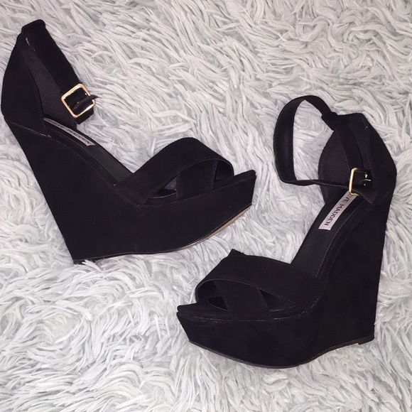 Steve Madden platform wedges with ankle strap - Picture 2 of 2