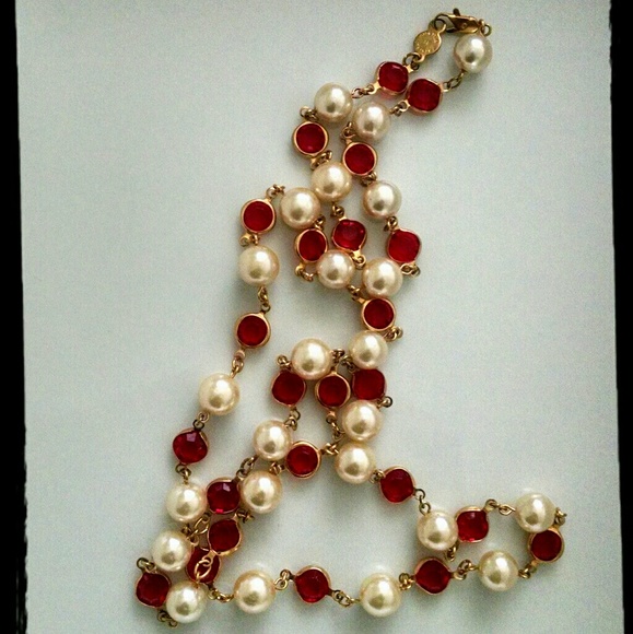 Vintage Necklace ~ Krystals by Bellagio, 17" - Picture 4 of 5