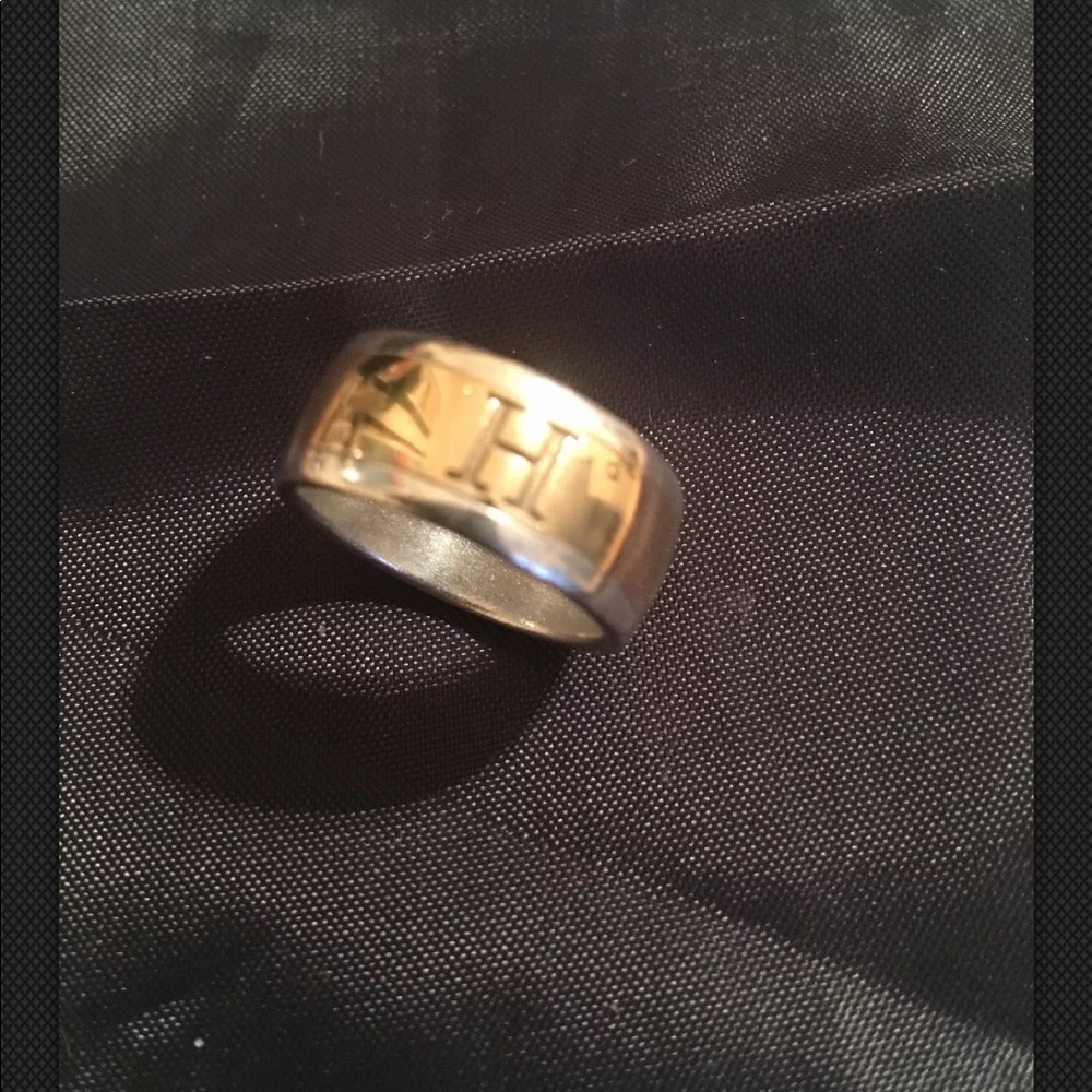 Authentic Hermès H Band Ring size US 5.5 (50)