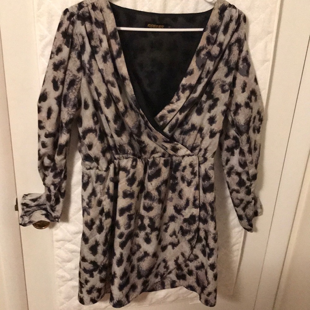 Leopard print silk dress long sleeve