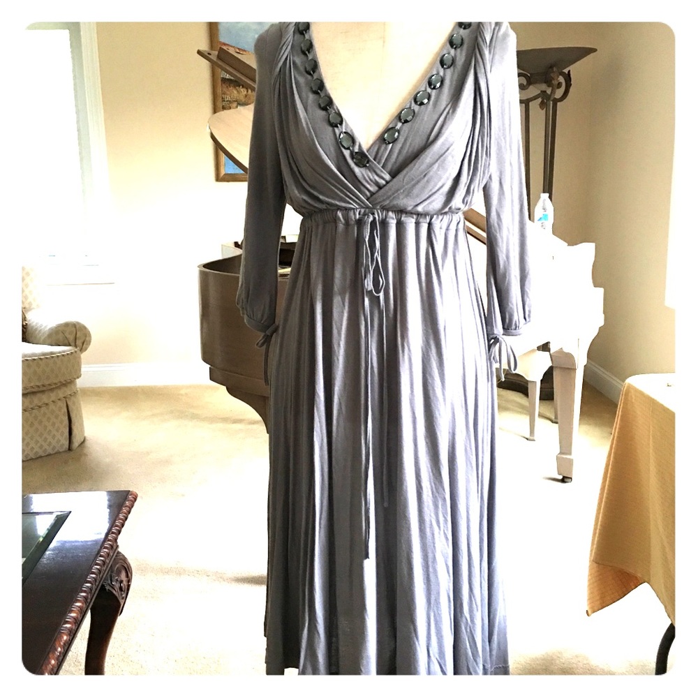 Vertigo Paris Gray Medium Dress w Large Beads