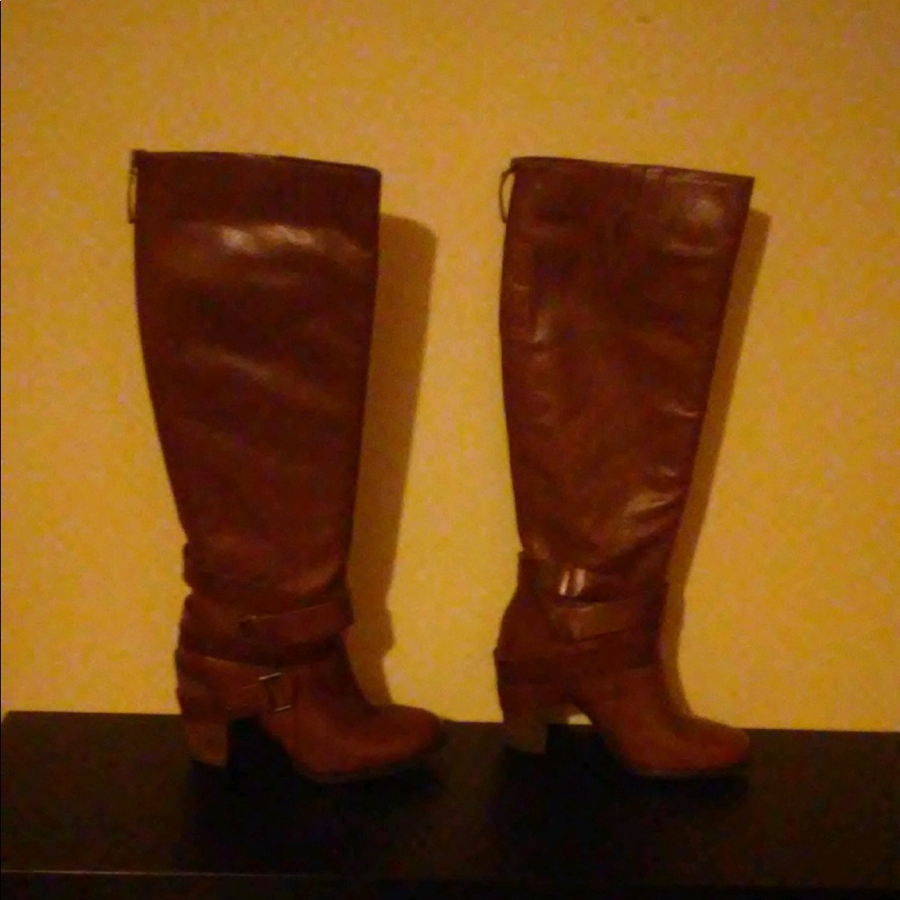 Brown leather heel boots