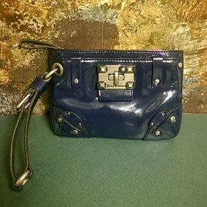 Juicy wristlet. Deep navy. Patent
