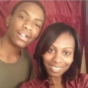 Meet your Posher, Deveney