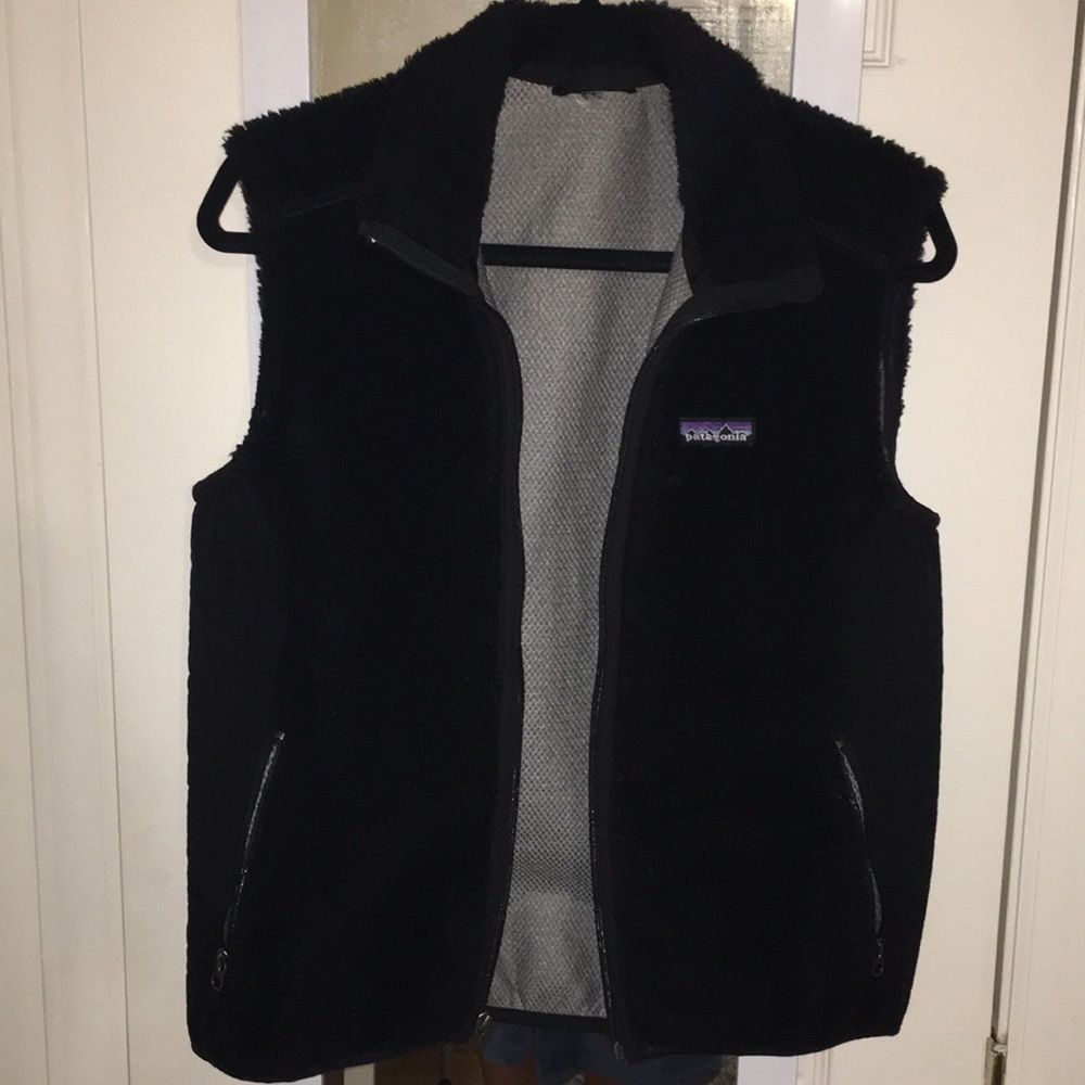 Black Patagonia Vest
