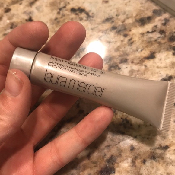 laura mercier tinted moisturizer mini