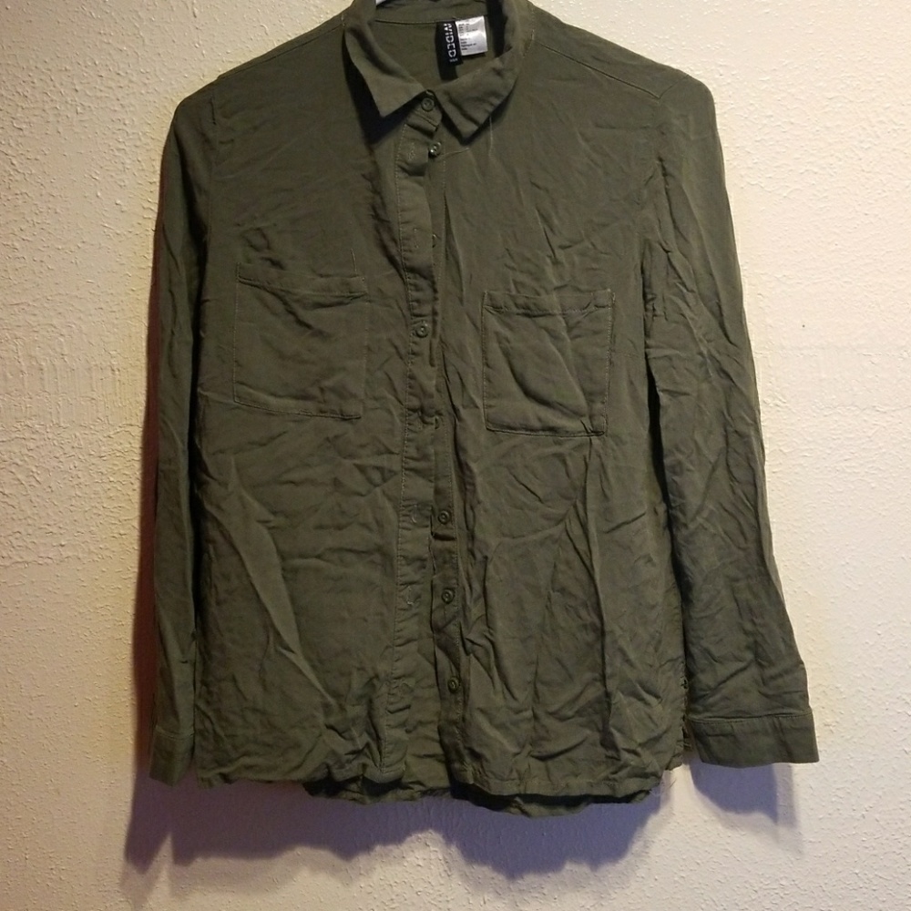 Button up Collared shirt