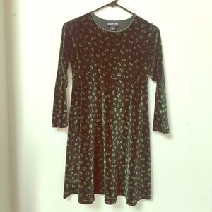 Vintage Velvet Pear-Patterned Dress