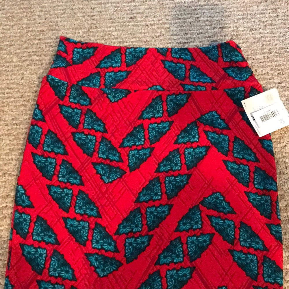 NWT Lularoe Cassie Skirt.