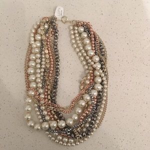 Ann Taylor LOFT statement necklace