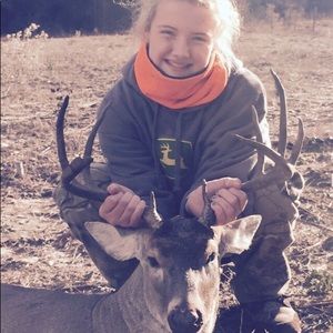 Meet your Posher, Olivia