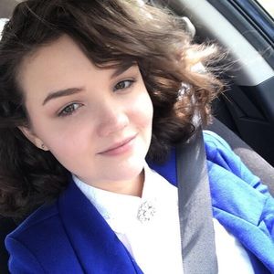 Meet your Posher, Emma