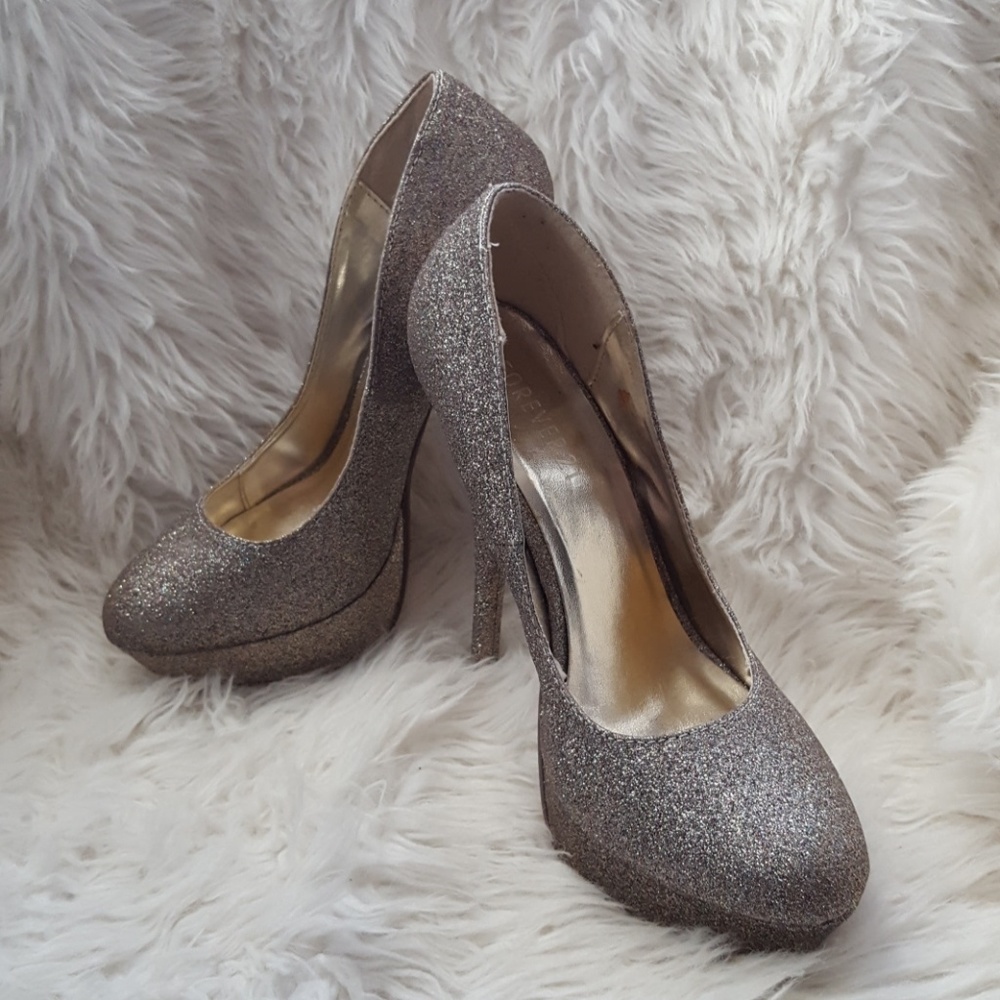 Glitter Pumps