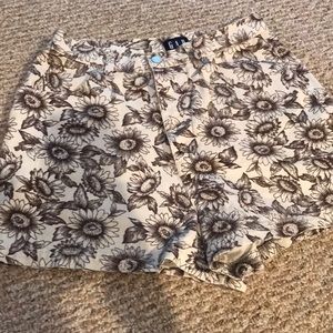 Vintage Gap Highrise Daisy jean Shorts