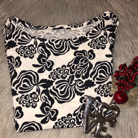 LOFT Tops - Loft size medium NWOT