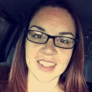 Meet your Posher, Stacey