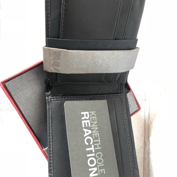 🍀Kenneth Cole Reaction Brown Leather Wallet Set - Picture 2 of 7