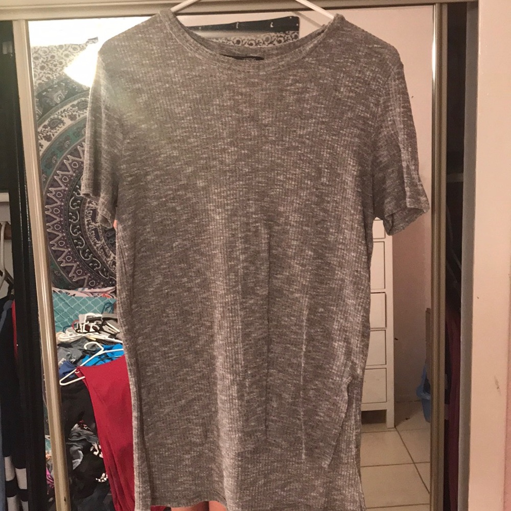 Long medium gray shirt