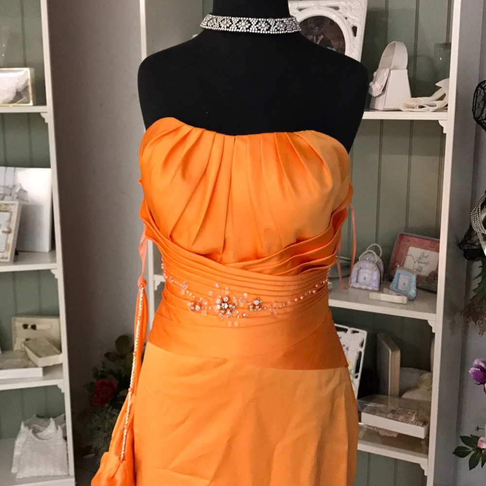 Tangerine Gown Gem