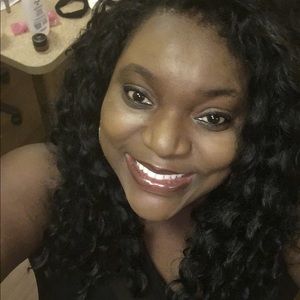 Meet your Posher, Darlene