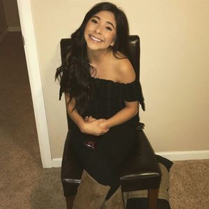 Meet your Posher, Alex