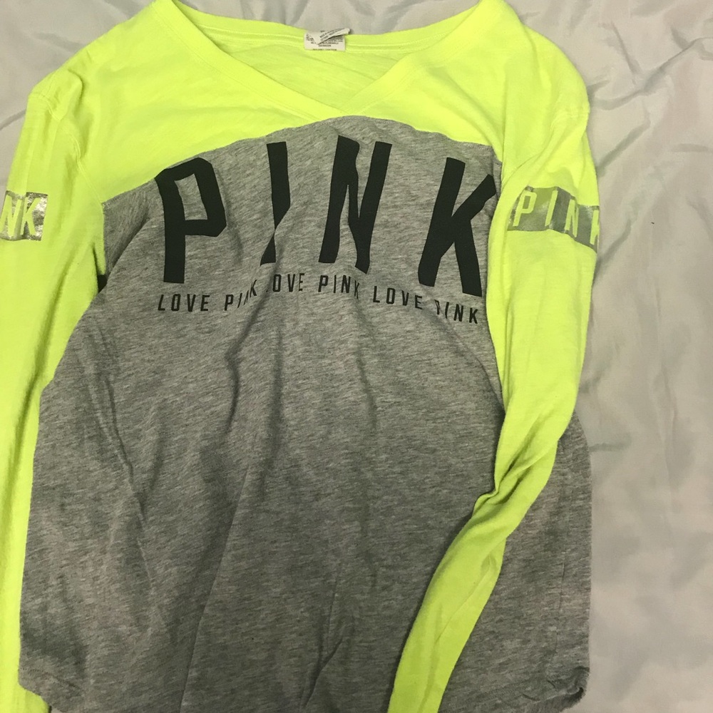 PINK shirt size XS