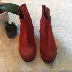 Lucky Brand rust colored booties!