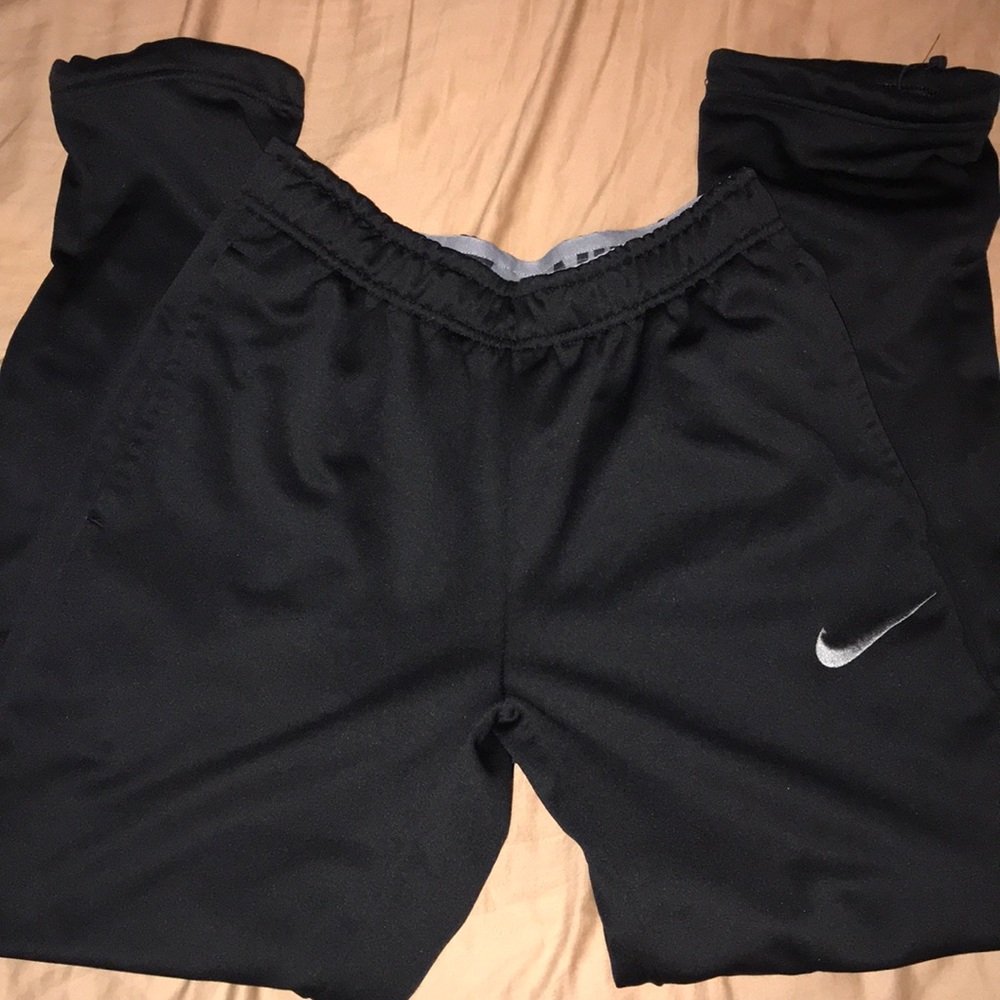Nike Therma-fit black sweatpants