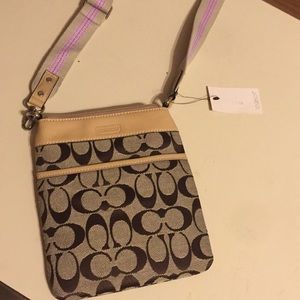 COACH Cross-body bag •TAGS ON•