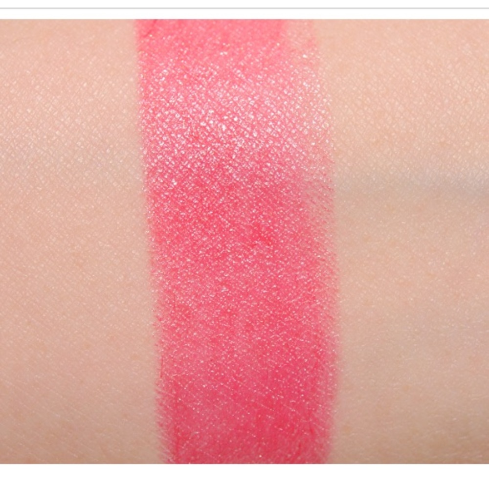 MAC Cosmetics Cremesheen - Nice to Meet You - Picture 7 of 7
