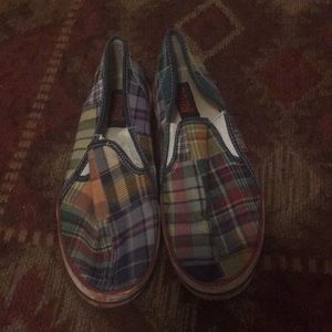 Plaid shoe
