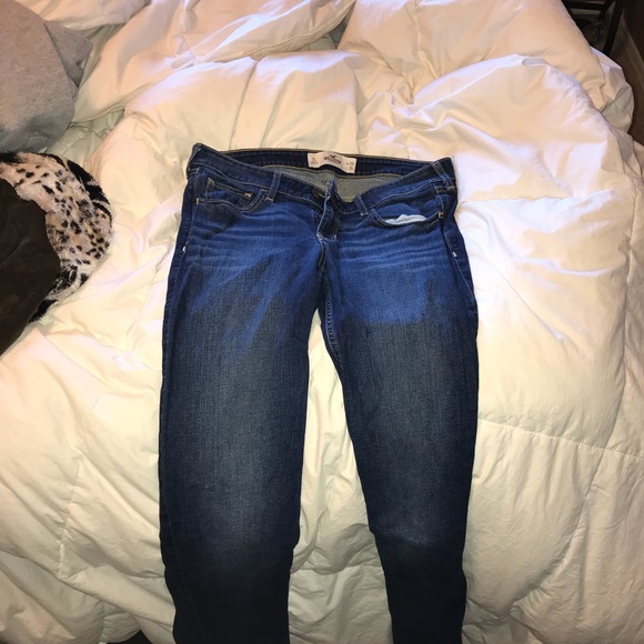 Hollister Bootcut Jeans - Picture 2 of 3
