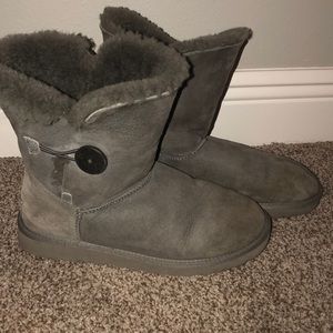 Grey Bailey Button Ugg Boots