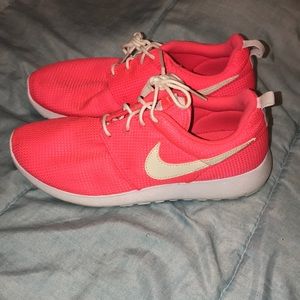 Nike shoes
