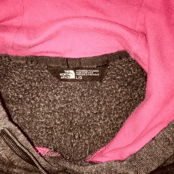 NorthFace Sweatshirt - Picture 2 of 2