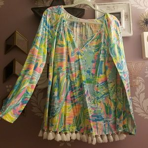 Like new Lilly Pulitzer Long Sleeve top!