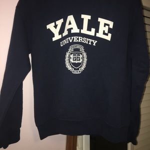 YALE UNIVERSITY CREWNECK