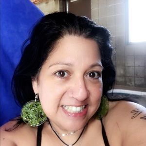 Meet your Posher, Denise