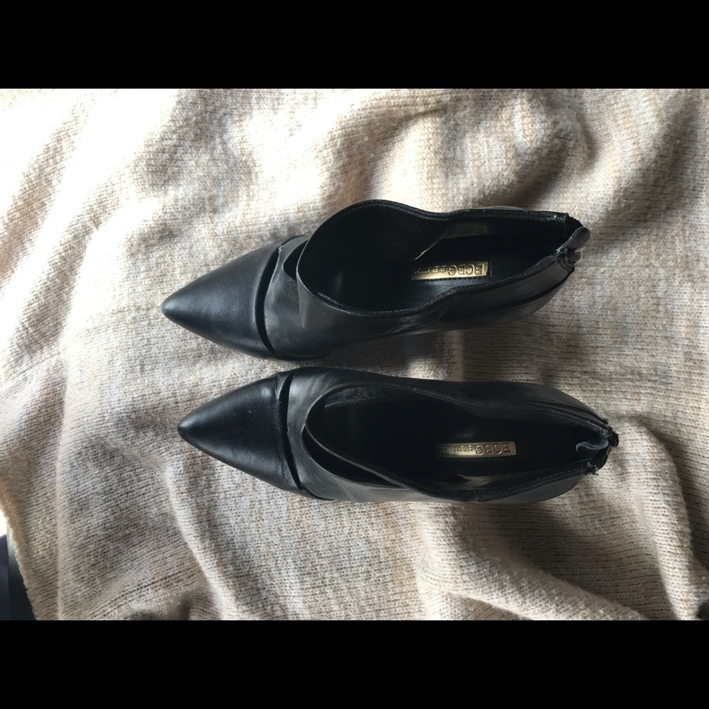 BCBG booties