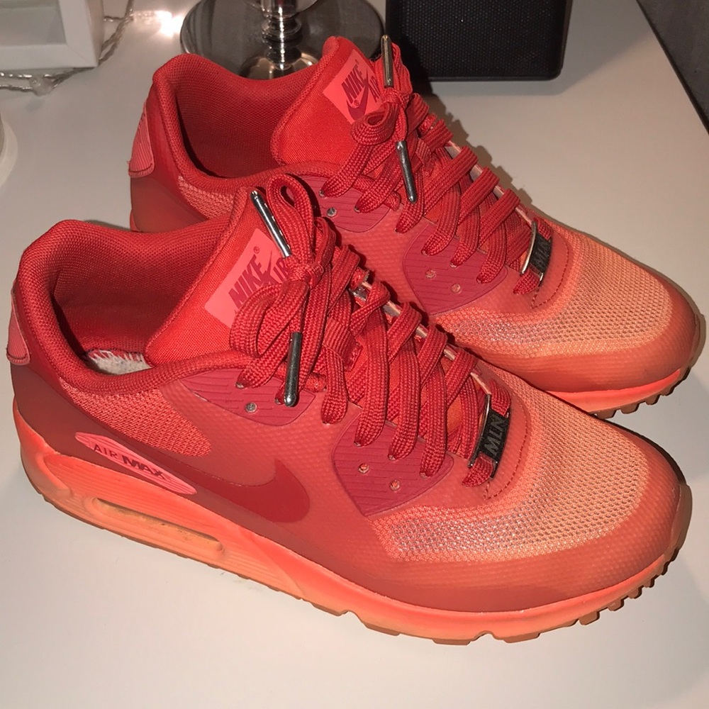 🔥 AIR MAX 90 “MILAN” SIZE 6W 🔥