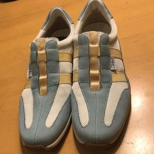 Cole Han Nubuck and canvas