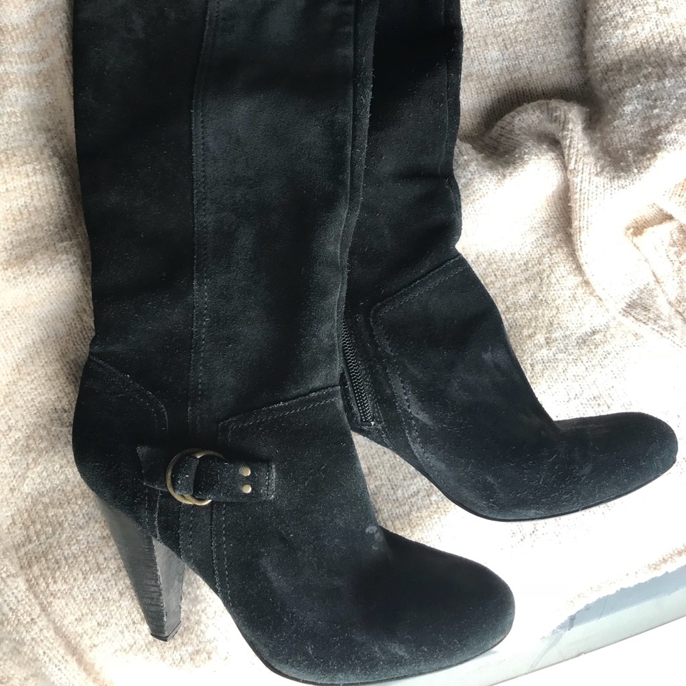 BCBG boots