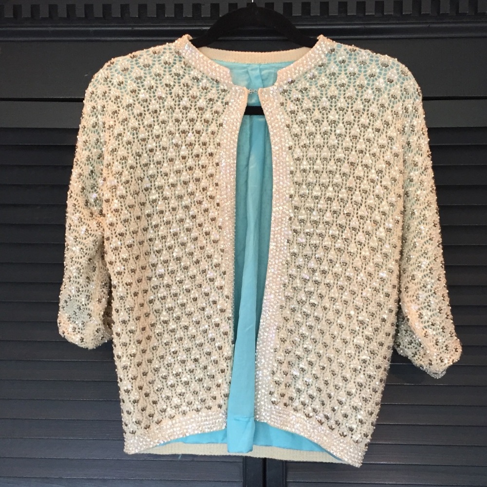 ❌SOLD❌ Vintage 1940’s beaded cardigan