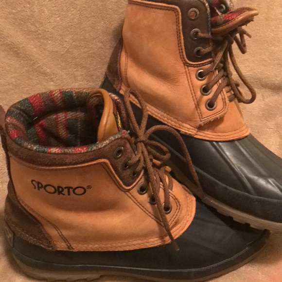 Boots. Rubber shell and soul. Insulated. - Picture 6 of 6